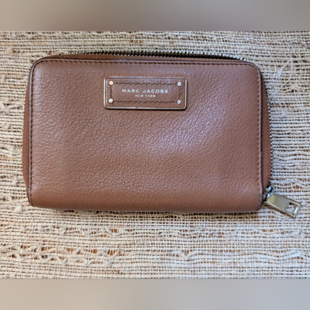 Marc Jacobs New York• Standard Leather Wallet